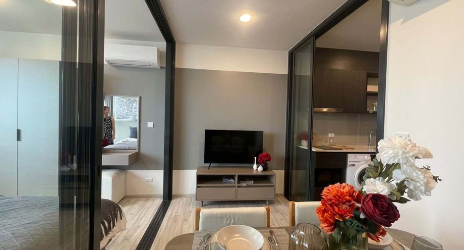 Condo en alquiler de estudio en Huai Khwang, Bangkok