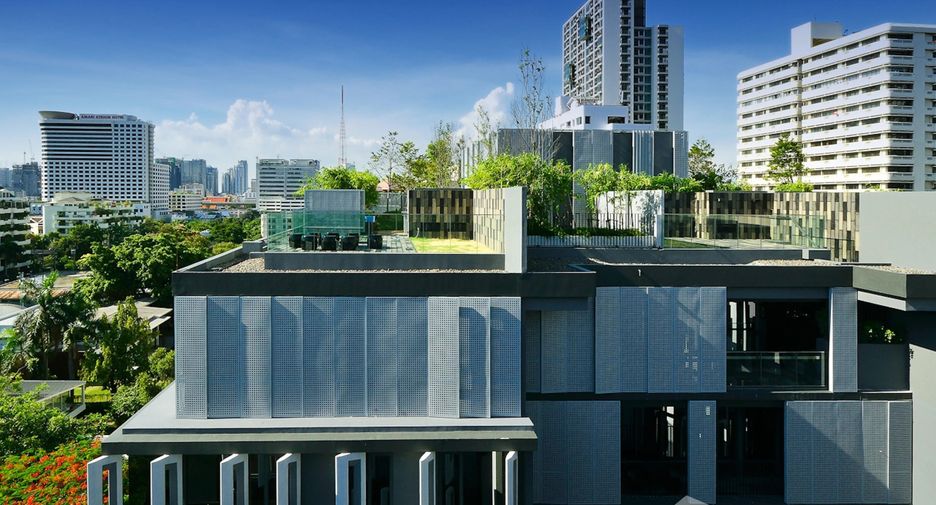 For rent 1 bed condo in Watthana, Bangkok