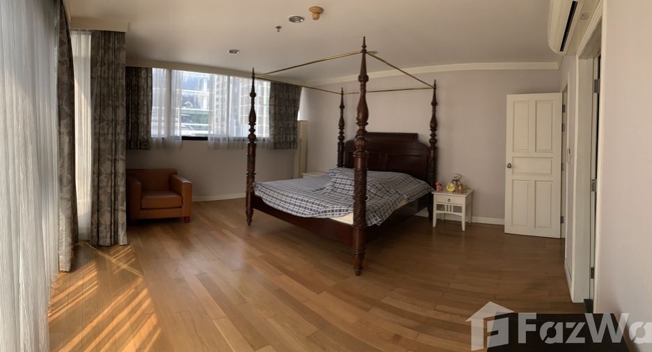 For rent 2 bedrooms condo in Pathum Wan, Bangkok