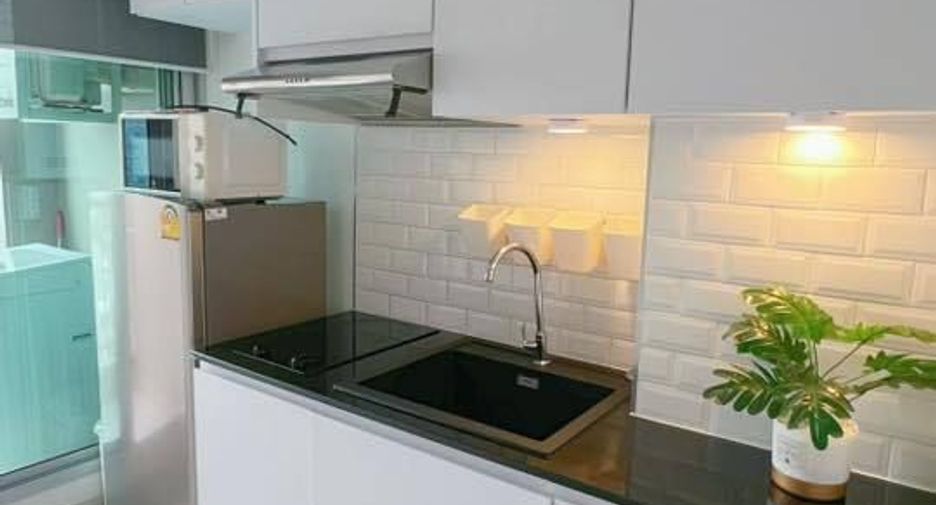 For rent 1 bed condo in Huai Khwang, Bangkok