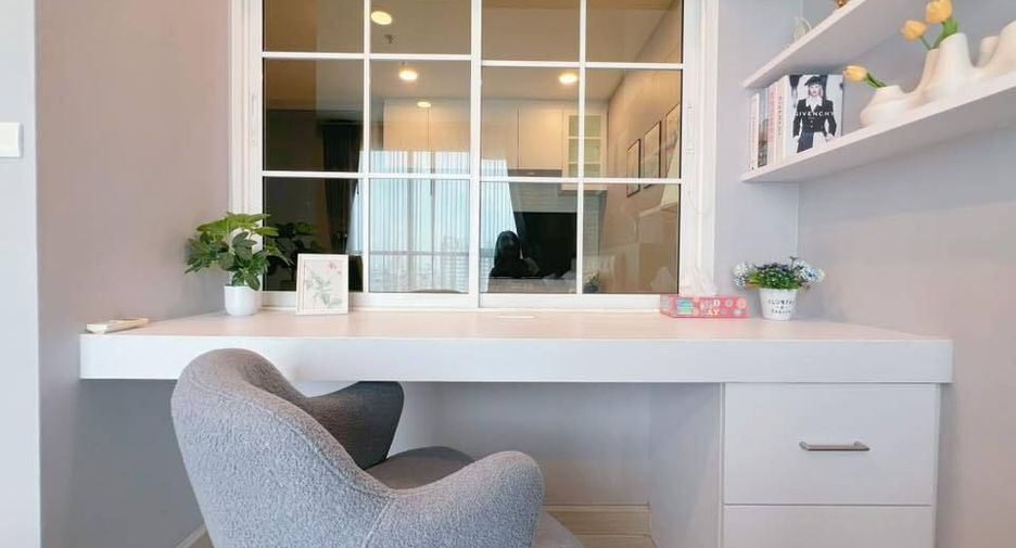 For rent 1 bed condo in Huai Khwang, Bangkok