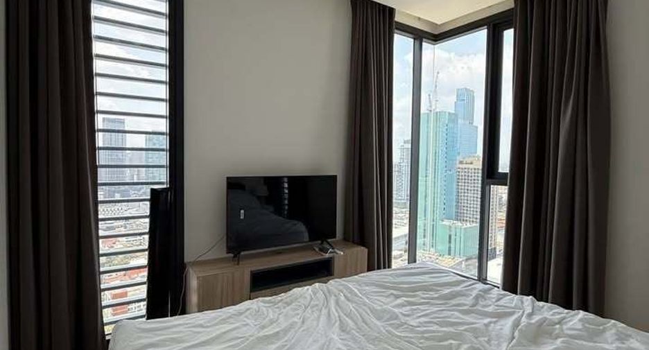For rent 2 bedrooms condo in Ratchathewi, Bangkok
