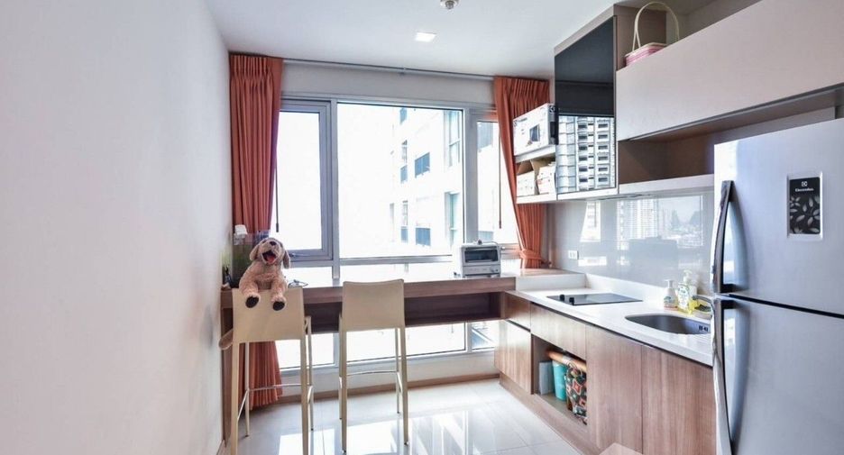 For rent 1 bed condo in Sathon, Bangkok