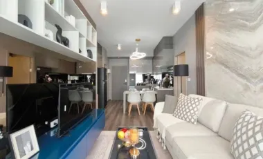 For rent 2 bedrooms condo in Huai Khwang, Bangkok