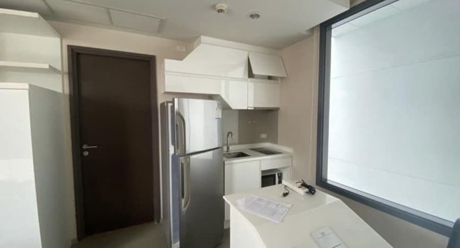 Wohnung zur Miete mit 1 Zimmer in Pathum Wan, Bangkok