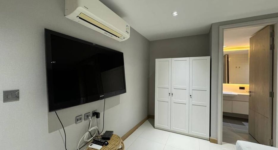 Haus zur Miete mit 4 Zimmer in Huai Khwang, Bangkok