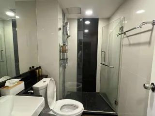 Wohnung zur Miete mit 1 Zimmer in Khlong San, Bangkok