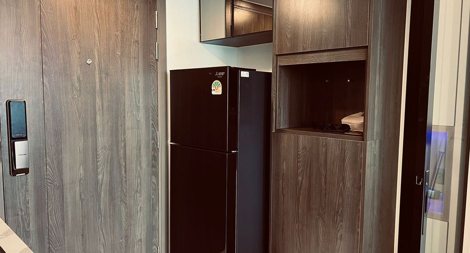 Wohnung zur Miete mit 1 Zimmer in Watthana, Bangkok
