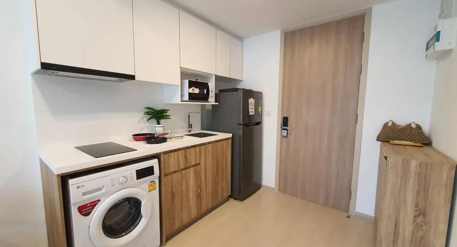 Wohnung zur Miete mit 1 Zimmer in Khlong Toei, Bangkok
