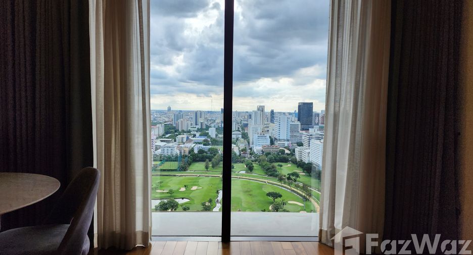 Wohnung zur Miete mit 2 Zimmer in Pathum Wan, Bangkok