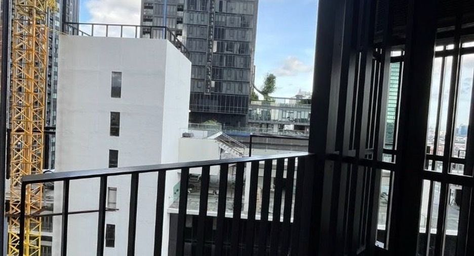 For rent 1 bed condo in Huai Khwang, Bangkok