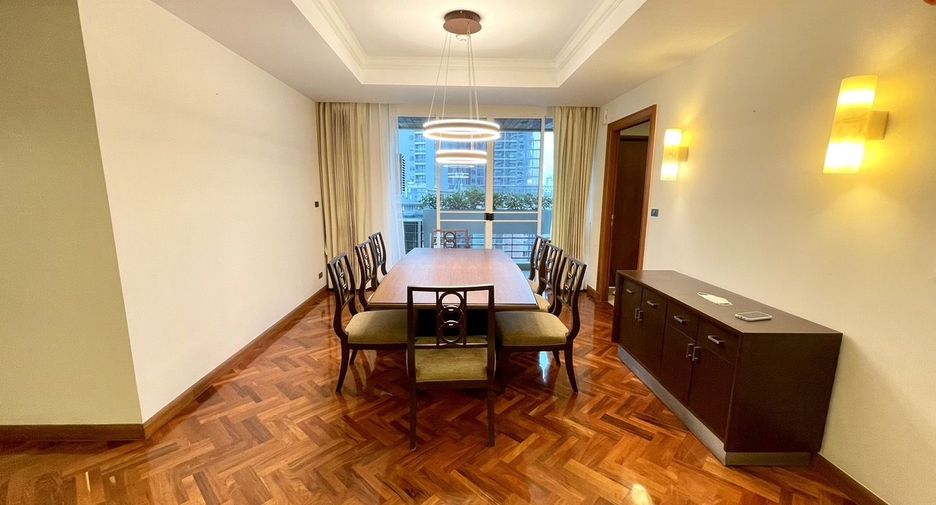 Apartment zur Miete mit 3 Zimmer in Khlong Toei, Bangkok