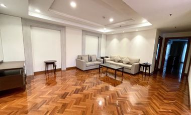 Apartment zur Miete mit 3 Zimmer in Khlong Toei, Bangkok