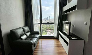 Condo en alquiler de 1 habitaciones en Pathum Wan, Bangkok