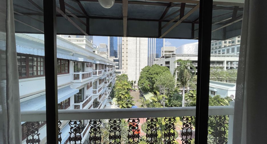Condo en alquiler de 2 habitaciones en Pathum Wan, Bangkok