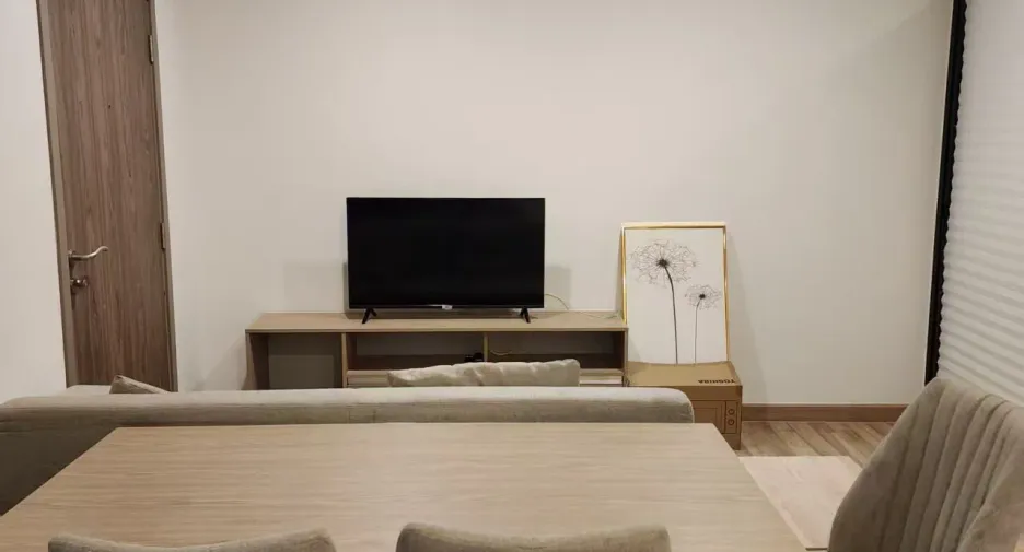 For rent 2 bedrooms condo in Mueang Samut Prakan, Samut Prakan