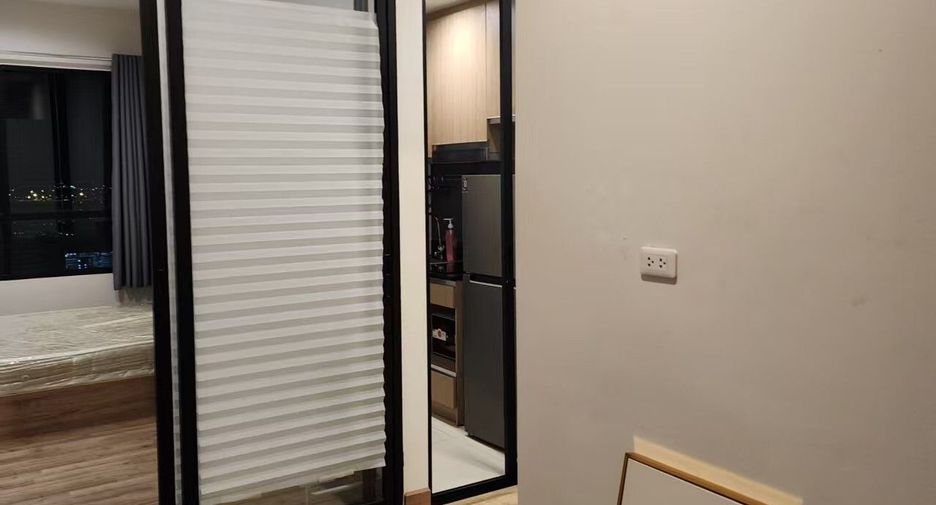 For rent 2 bedrooms condo in Mueang Samut Prakan, Samut Prakan