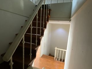 For rent 4 bedrooms townhouse in Watthana, Bangkok