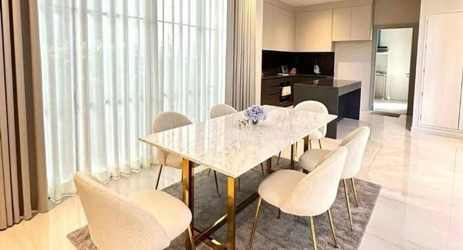 For rent 5 bedrooms house in Saphan Sung, Bangkok