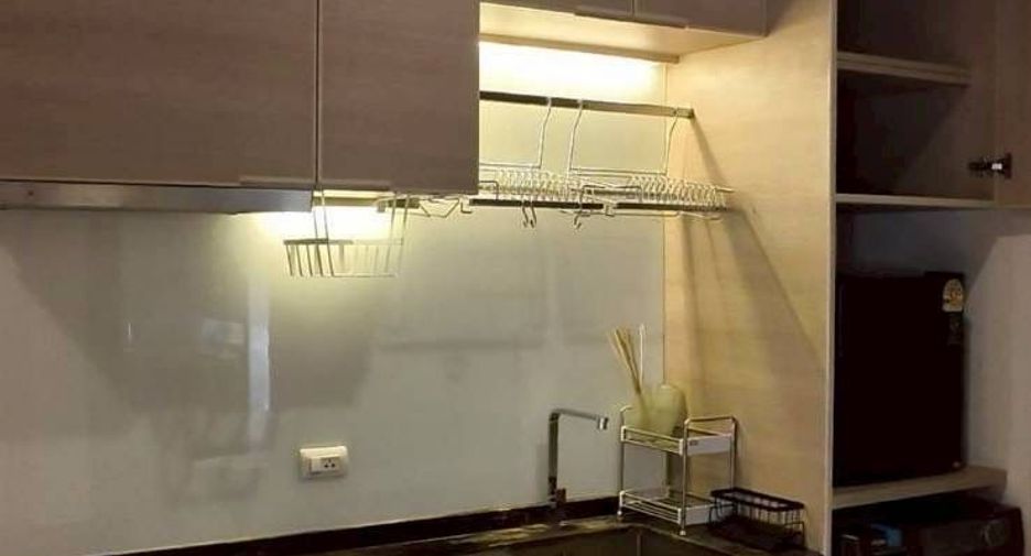 For rent 2 bedrooms condo in Chom Thong, Bangkok