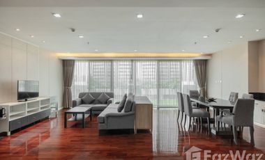 Apartamento en alquiler de 3 habitaciones en Khlong Toei, Bangkok