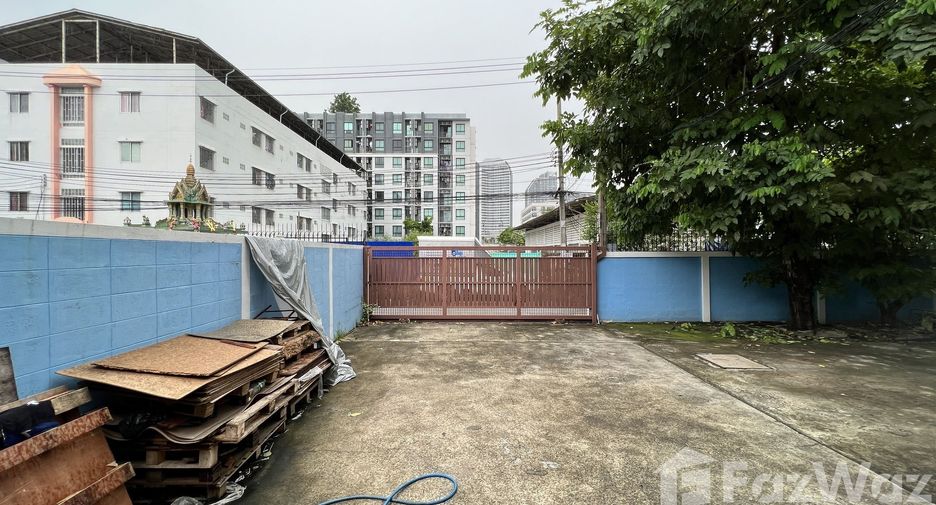 For rent studio house in Bang Na, Bangkok