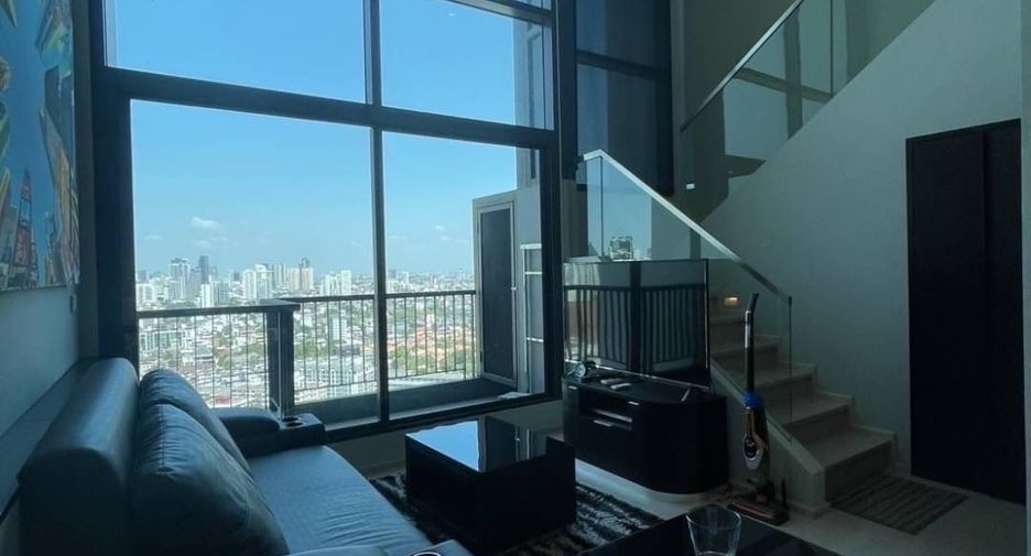 Condo en alquiler de 1 habitaciones en Khlong Toei, Bangkok
