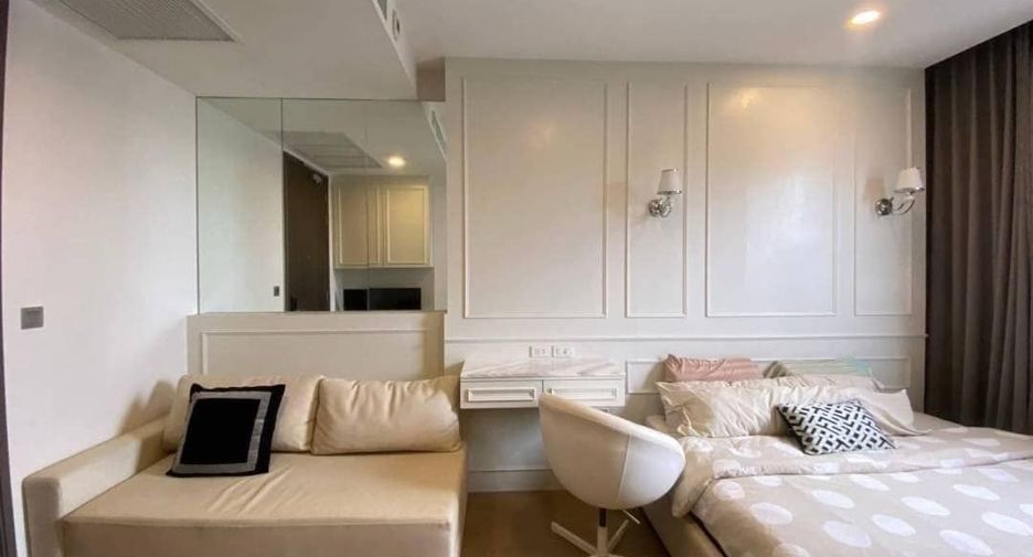 For rent studio condo in Bang Rak, Bangkok