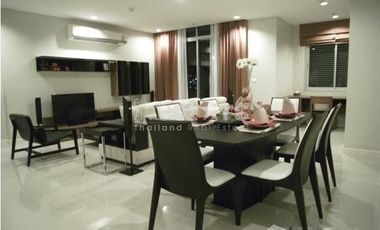 For rent 3 bedrooms condo in Watthana, Bangkok