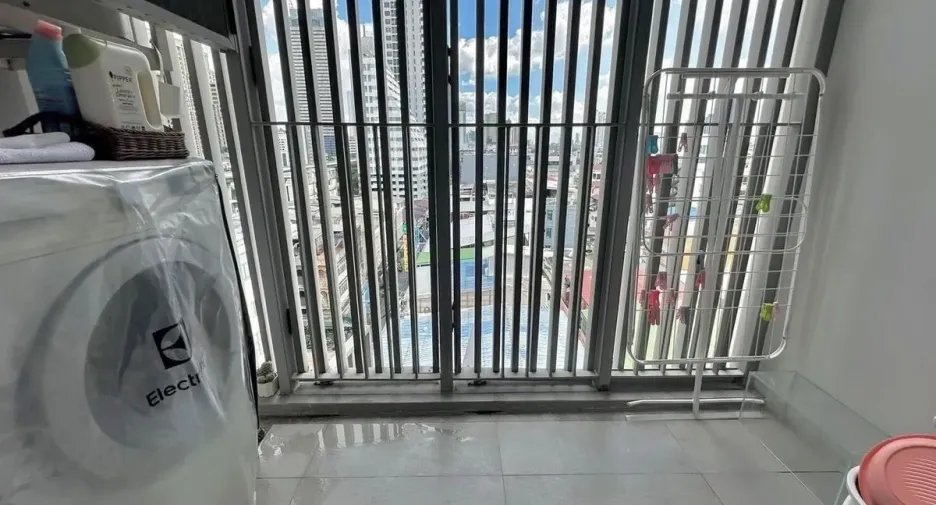 For rent 1 Beds condo in Khlong San, Bangkok