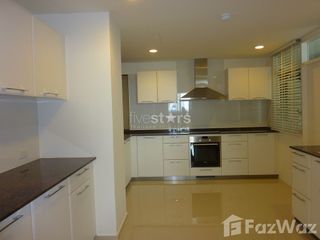For rent 4 bedrooms condo in Watthana, Bangkok