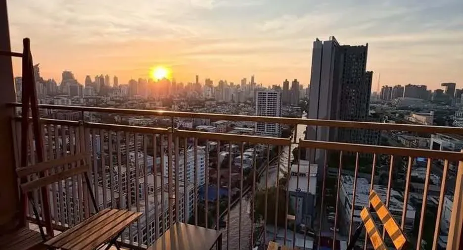 For rent 2 ベッドルーム condo in Watthana, Bangkok