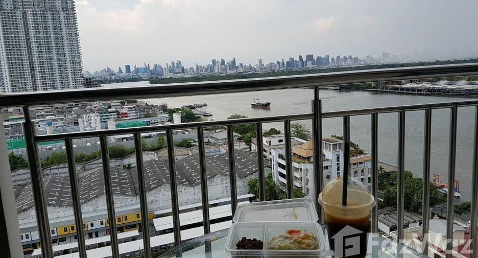For rent 1 bed condo in Yan Nawa, Bangkok