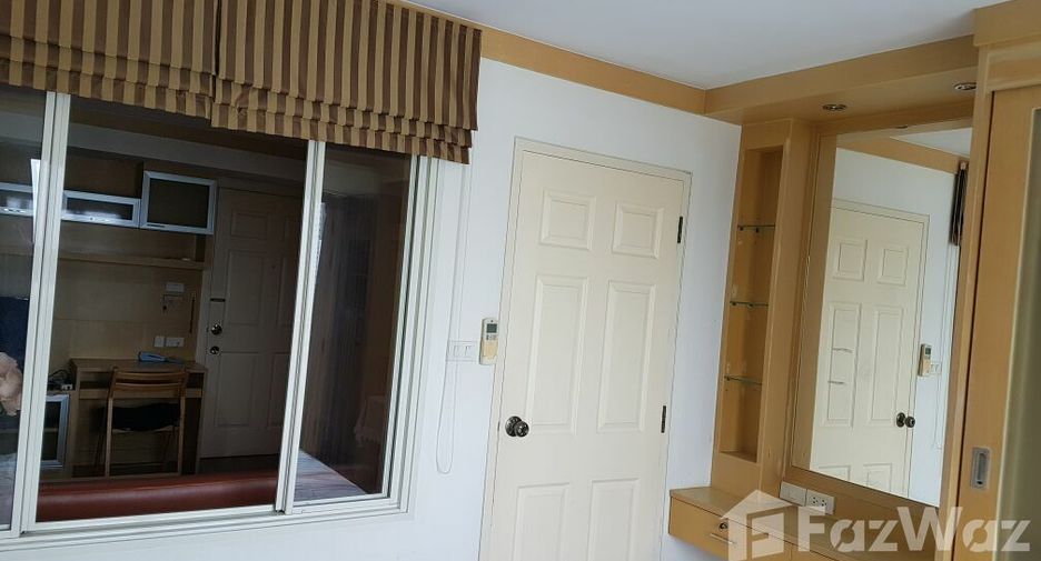 For rent 1 bed condo in Yan Nawa, Bangkok