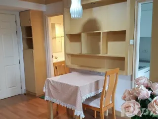 Condo en alquiler de 1 habitaciones en Yan Nawa, Bangkok
