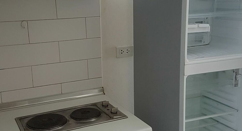 For rent 1 bed condo in Yan Nawa, Bangkok