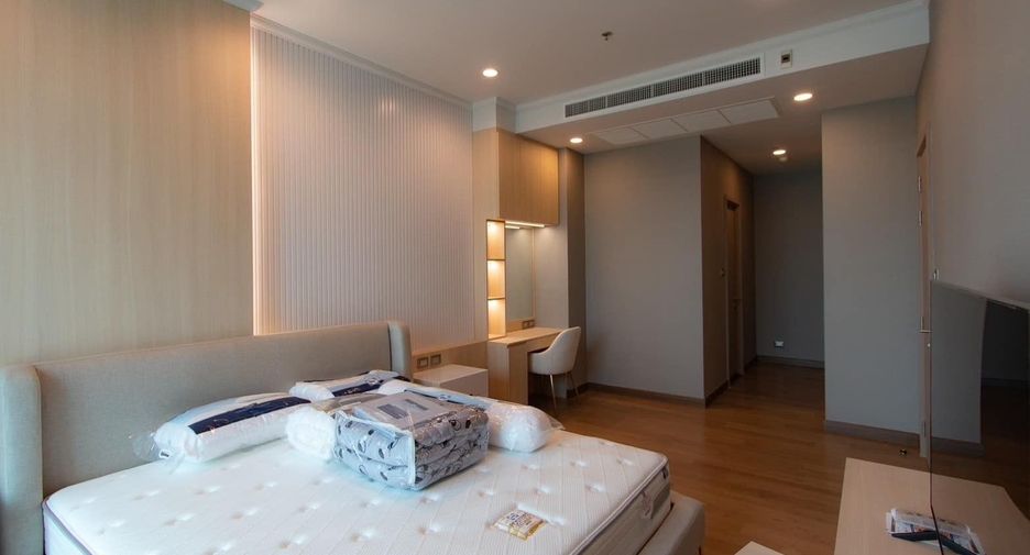 ให้เช่า 3 ห้องนอน คอนโด ใน วัฒนา, กรุงเทพฯ