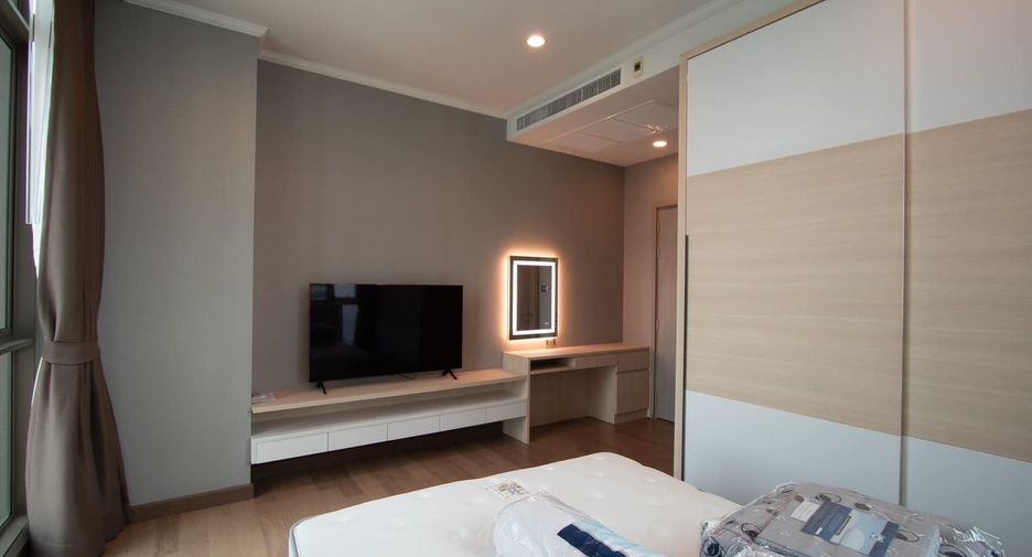 ให้เช่า 3 ห้องนอน คอนโด ใน วัฒนา, กรุงเทพฯ