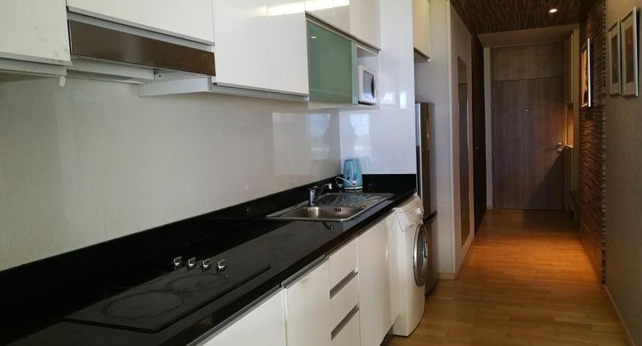 Condo en alquiler de 2 habitaciones en Khlong Toei, Bangkok