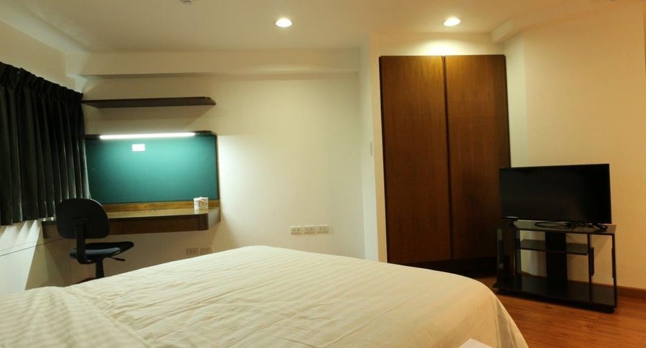 For rent studio apartment in Phaya Thai, Bangkok