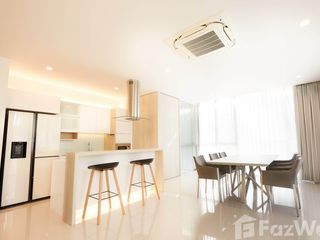 For rent 3 bedrooms house in Huai Khwang, Bangkok