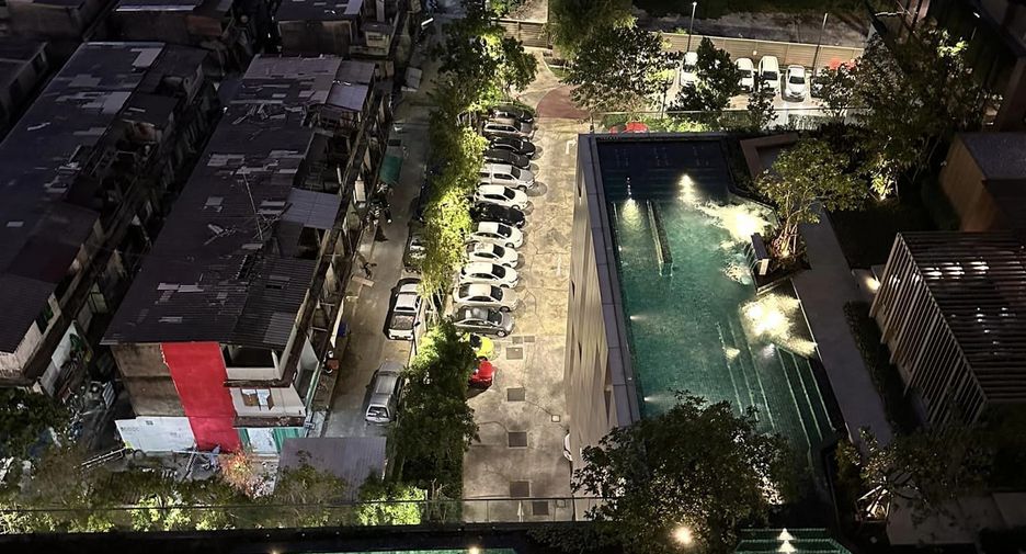 For rent 1 bed condo in Khlong Toei, Bangkok
