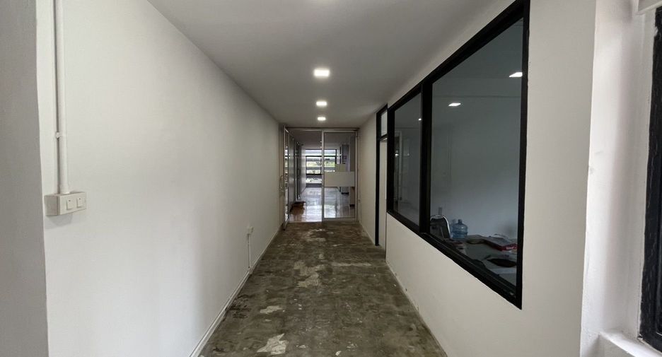 For rent office in Sathon, Bangkok