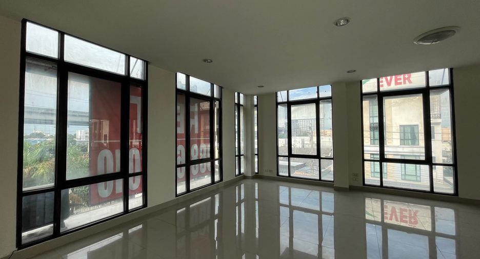 Büro zur Miete in Bang Na, Bangkok