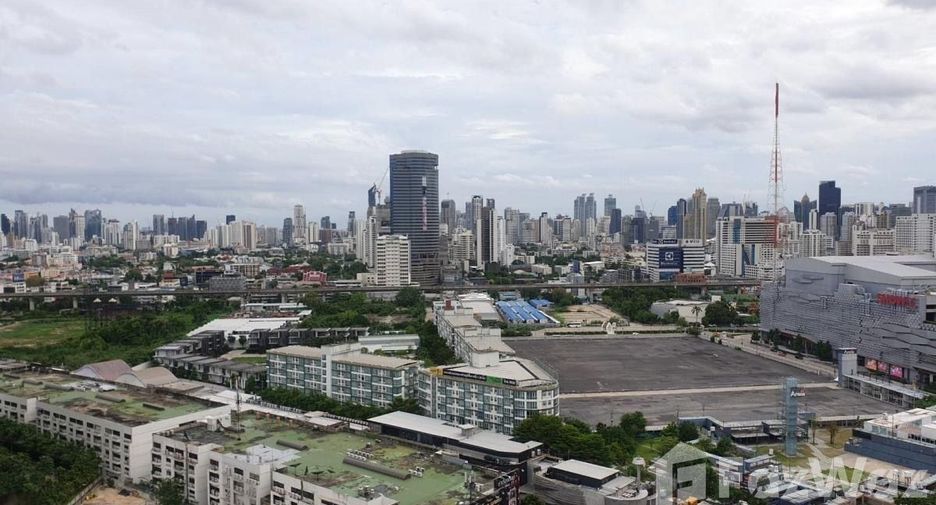 For rent 1 bed condo in Huai Khwang, Bangkok