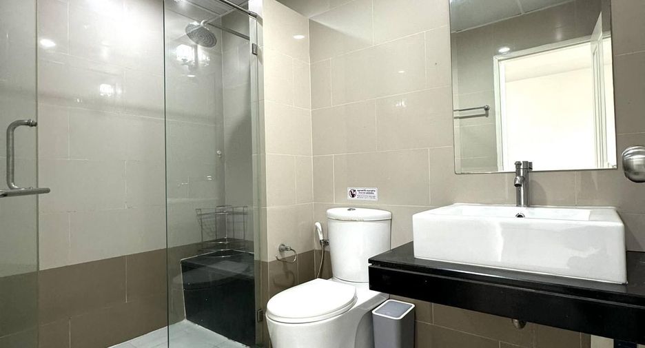 For rent 1 bed condo in Yan Nawa, Bangkok