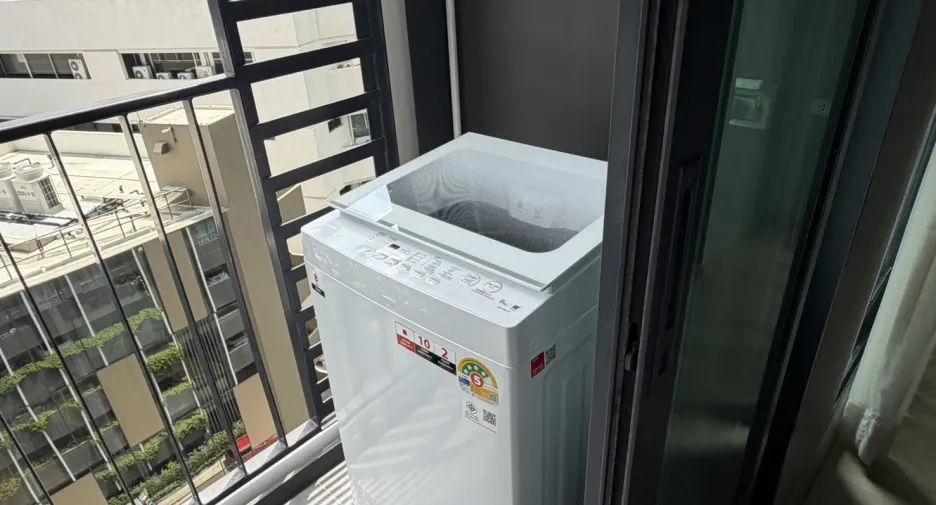For rent 2 bedrooms condo in Bang Kapi, Bangkok