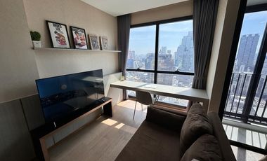 For rent 1 bed condo in Bang Rak, Bangkok