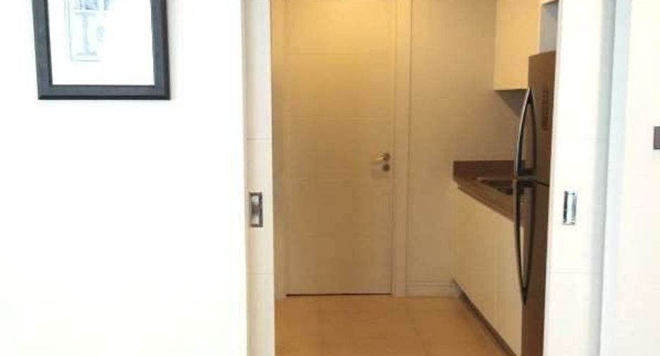For rent 2 bedrooms condo in Sathon, Bangkok