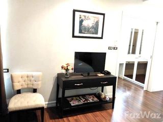 For rent 2 bedrooms condo in Sathon, Bangkok